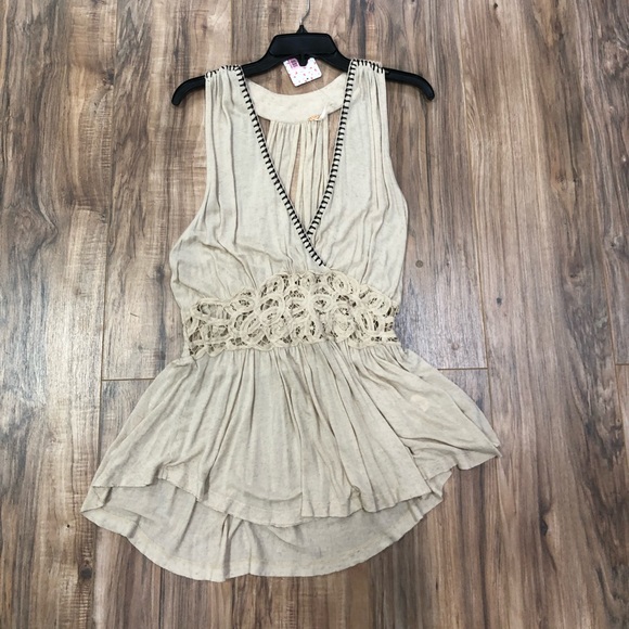 Free People Tops - NWT Free People beige/brown blouse